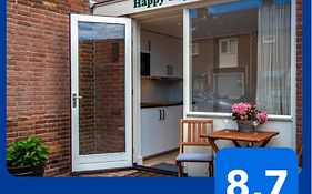 Happy Days Apartment - Luxurious - Free Parking On Own Property